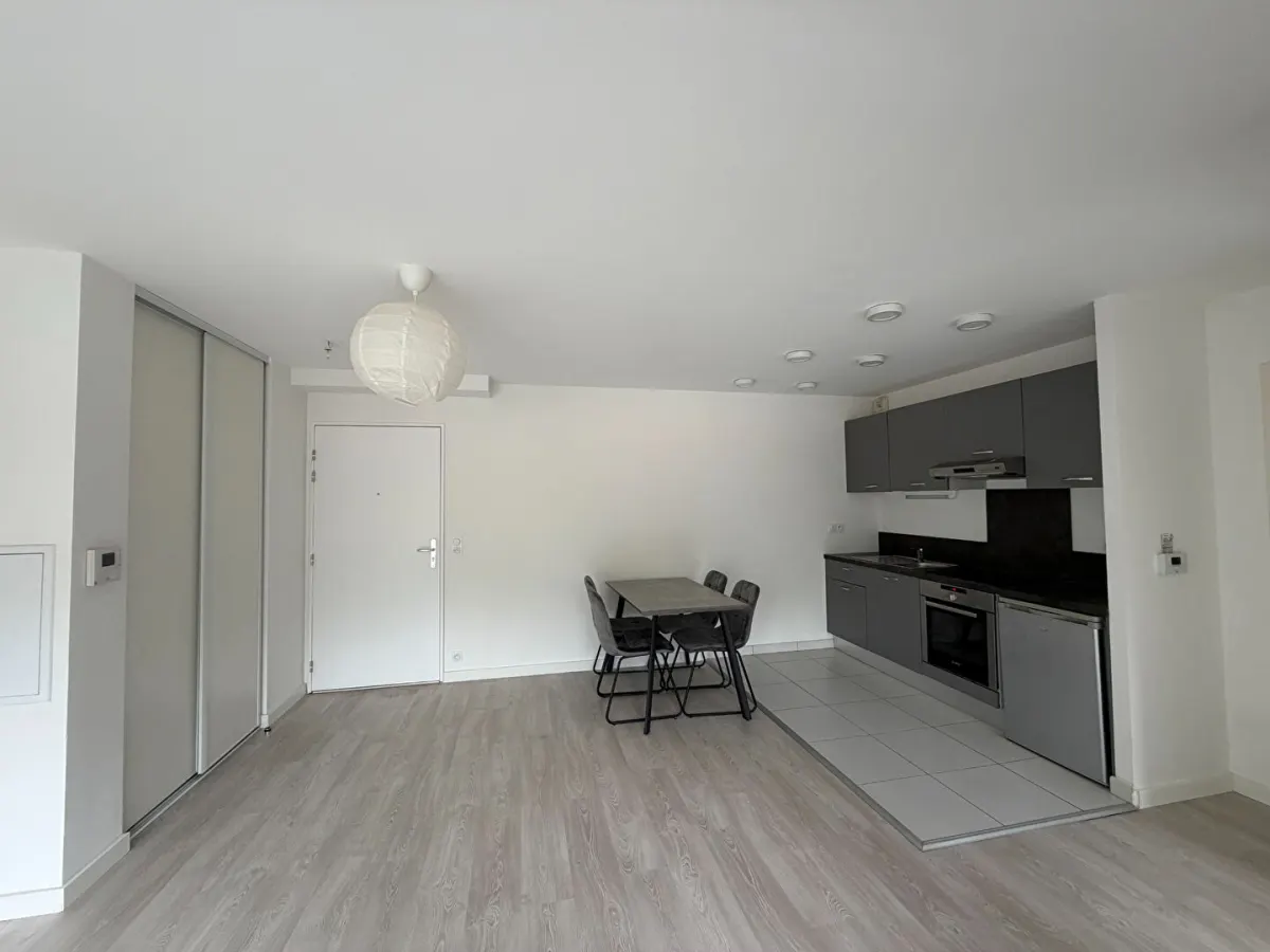 Appartement 2 pièces 42 m² · à Saint-Médard-en-Jalles · 41,8 m² · 790 €/mois