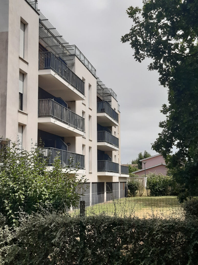 Mérignac – DPE C – Appart T2, 1 chambre et 2 places de parking couvertes et sécurisée