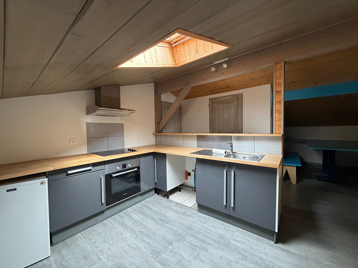 Le Haillan – Local / Bureau 220 m²