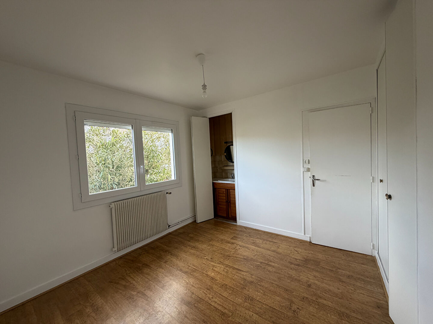 MAISON INDIVIDUELLE ST MEDARD EN JALLES – 8 pièce(s) – 145