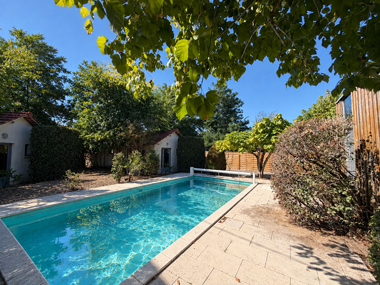 Saint-Médard-en-Jalles ? 4 chambres avec piscine
